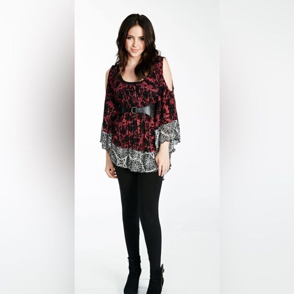 Free People Chloe Cold Shoulder Cherry Combo Floral Keyhole  Blouse - Picture 3 of 10